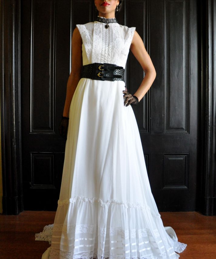 SteamPunk Bride Black Accents SteamPunk Bride Black Accents