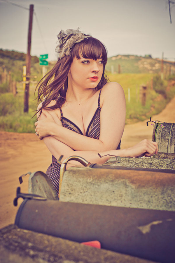 Summer Country Days Boudoir Shoot by Equinox Photo