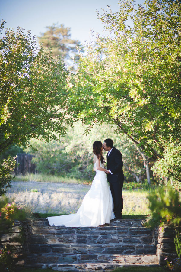 Gracie_Kai_Sophisticated_Elegance_Wedding_Portrait_Session_At_Castle_Cliff_Estates_15 Gracie_Kai_Sophisticated_Elegance_Wedding_Portrait_Session_At_Castle_Cliff_Estates_15