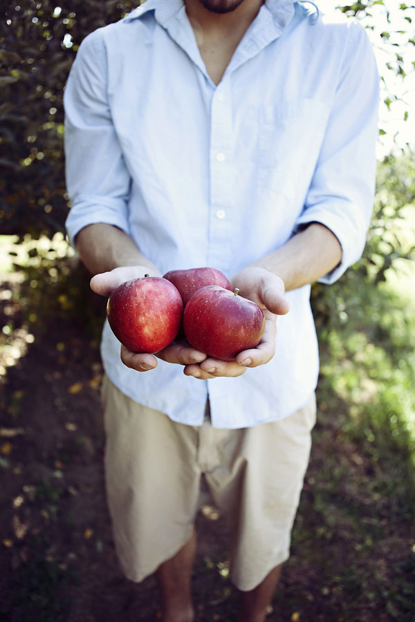 Kristi_Mark_Apple_Orchard_Sweetheart_Engagement_Session_Dana_Ann_Photography_7