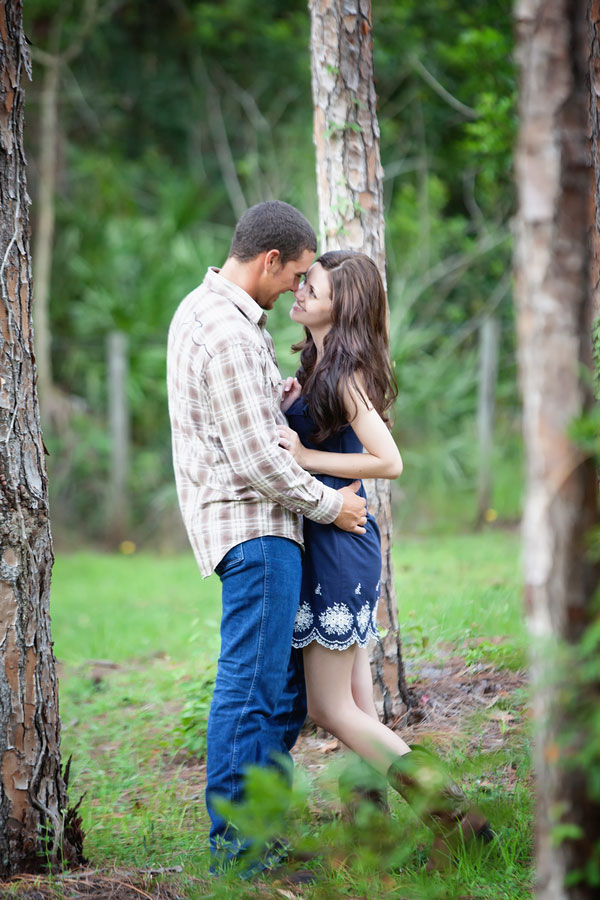 Megan_Matthew_Rustic_Ranch_Engagement_Session_Maria_Angela_Photography_8 Megan_Matthew_Rustic_Ranch_Engagement_Session_Maria_Angela_Photography_8