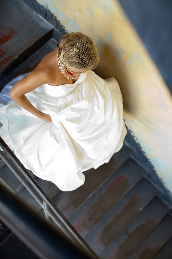 Modern_Fresh_Faced_Styled_Chic_Wedding_Portrait_Session_Bernadette_at_Dette_Snaps_5