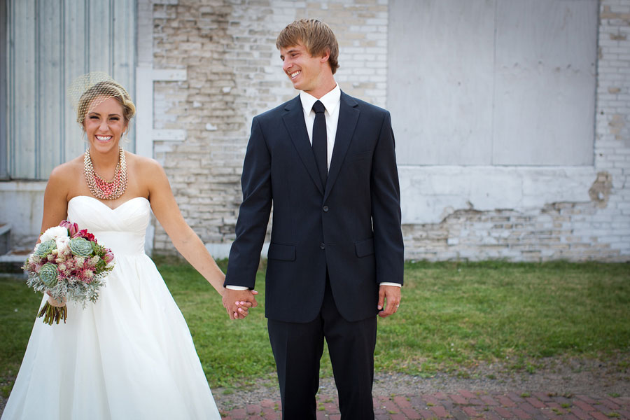 Modern_Fresh_Faced_Styled_Chic_Wedding_Portrait_Session_Bernadette_at_Dette_Snaps_6