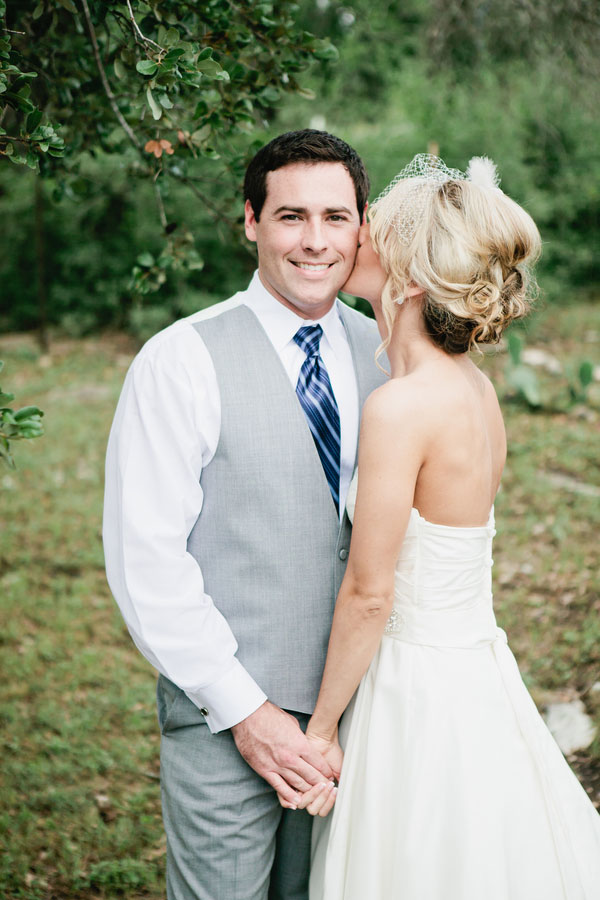 Sarah_Brooks_Vintage_Country_Texas_Wedding_Kimberly_Scott_Creative_13 Sarah_Brooks_Vintage_Country_Texas_Wedding_Kimberly_Scott_Creative_13