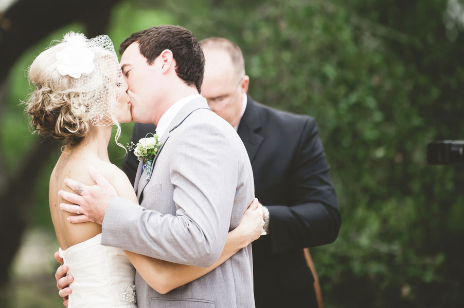 Sarah_Brooks_Vintage_Country_Texas_Wedding_Kimberly_Scott_Creative_9 Sarah_Brooks_Vintage_Country_Texas_Wedding_Kimberly_Scott_Creative_9