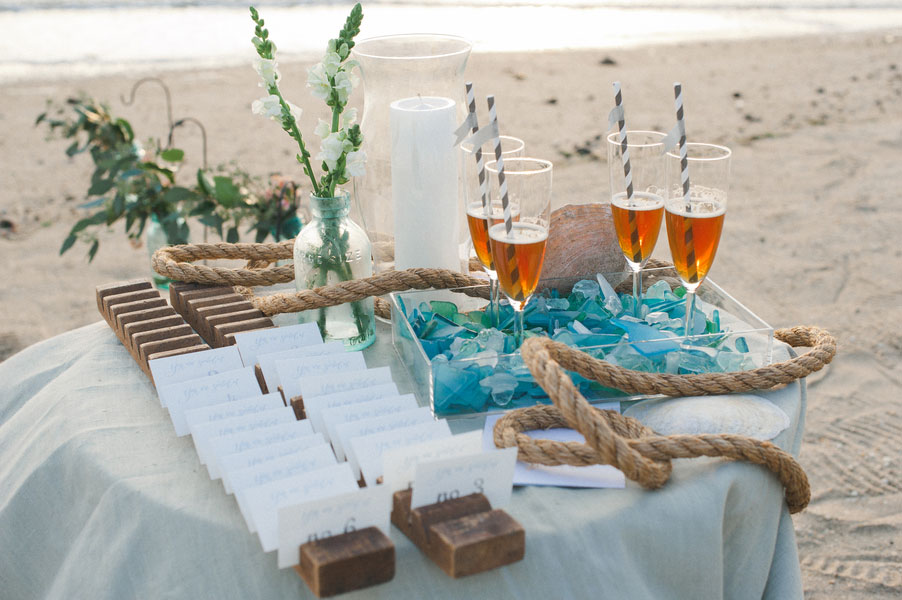 Sophiscated_Beach_Wedding_Salt_Water_Taffy_Inspired_Beach_Wedding_Colors_Christina_Lilly_Photography_20 Sophiscated_Beach_Wedding_Salt_Water_Taffy_Inspired_Beach_Wedding_Colors_Christina_Lilly_Photography_20
