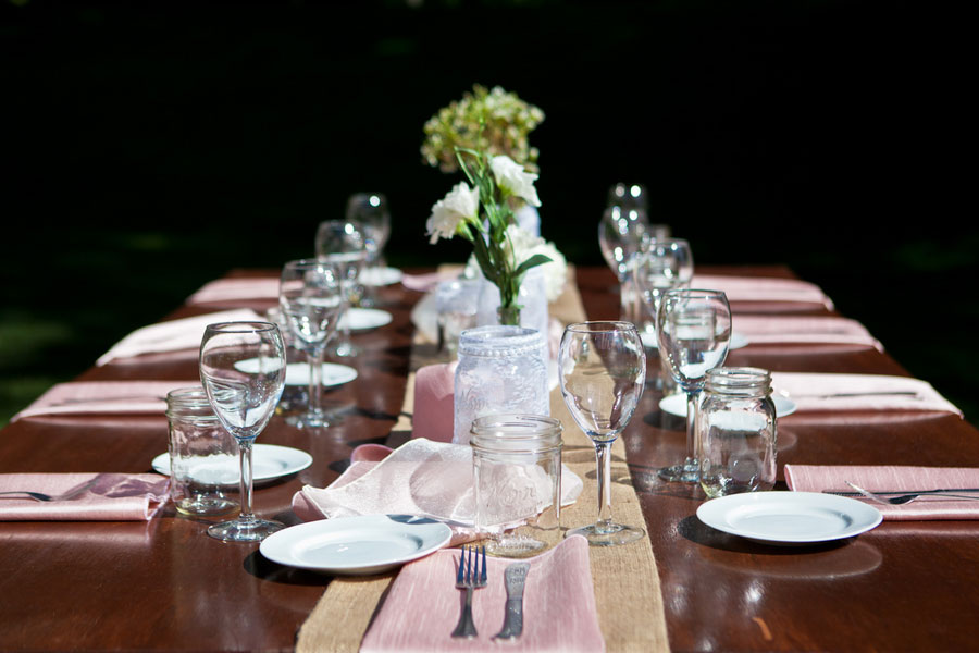 Tara_Kyle_Pale_Pink_Rustic_Vintage_Wedding_Jessi_LeMay_Photography_3