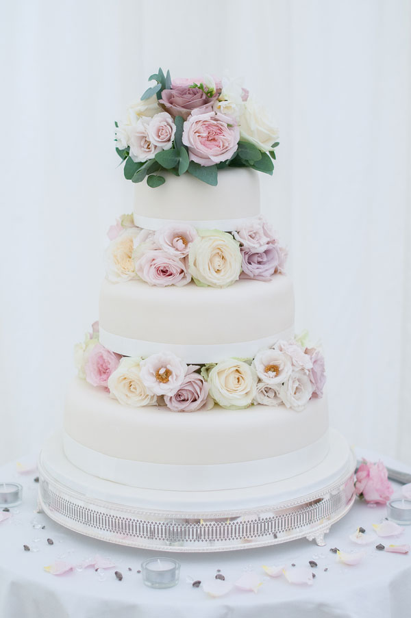 Imogen_Richard_Romantic_Rose_Theme_Wedding_Weddings_by_Nicola_and_Glen_21