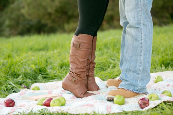 Krystal_Michael_Book_Inspired_Library_Engagement_Session_Meghan_Wiesman_Photography_12