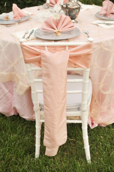 Vintage_English_French_Inspired_Pearl_Lace_Wedding_Misty_Miotto_Photography_15