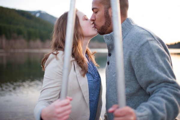 Ariel_Collin_Washington_Lake_Love_Engagement_Photos_Blue_Rose_Photography_10 Ariel_Collin_Washington_Lake_Love_Engagement_Photos_Blue_Rose_Photography_10