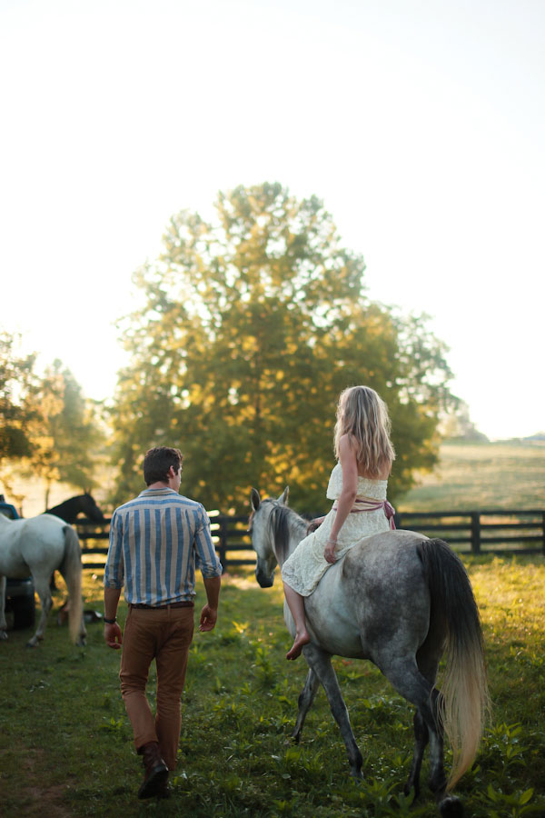 Lauren & Kappel early morning Rustic Engagement Session Amber Davis Photography