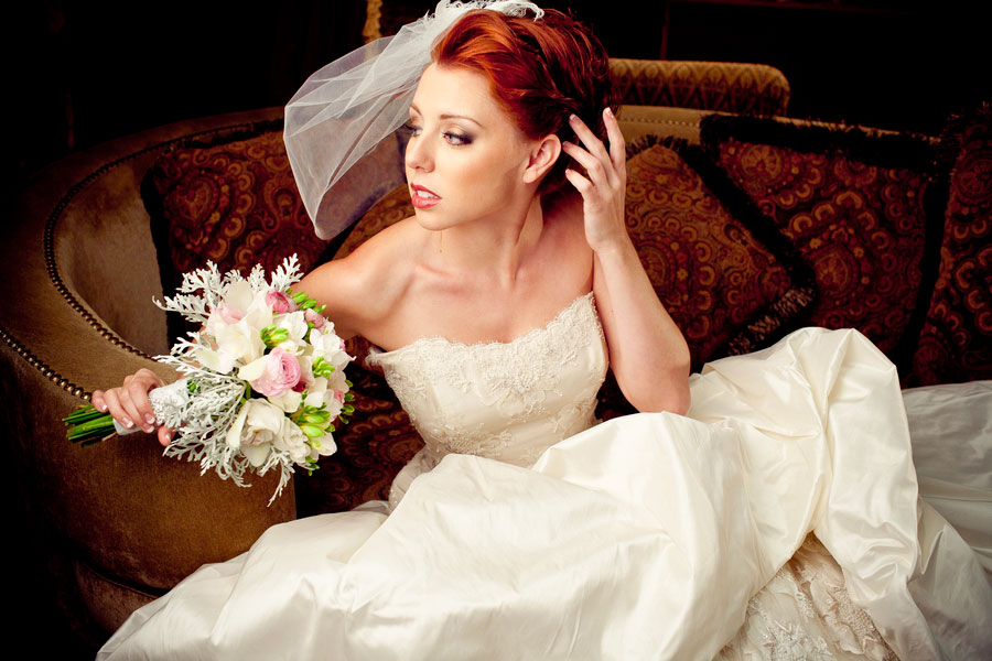 Modern Glam Bride House of Blues Styled Bridal Shoot Esvy Photography
