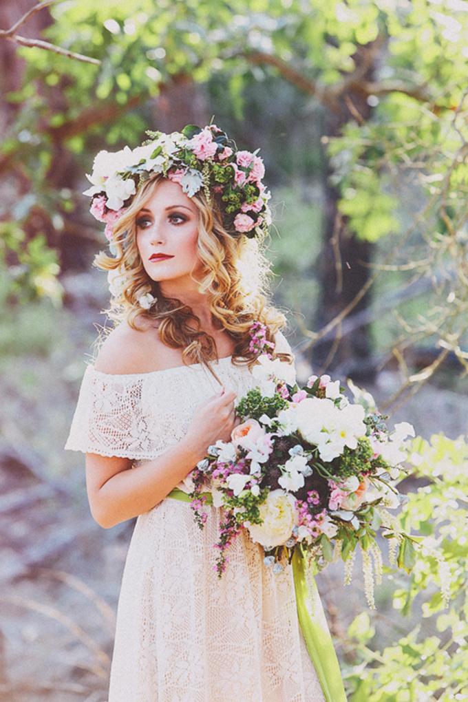 Generous oversized floral crown Christina Carroll Photography via Glamour and Grace 1
